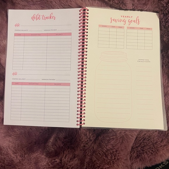 Financial Planner - Picture 2 of 3